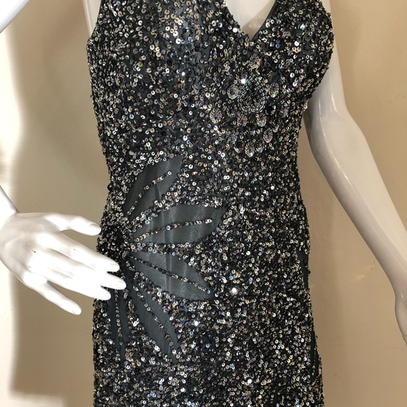 Party dress size small beautiful - Picture 7 of 7